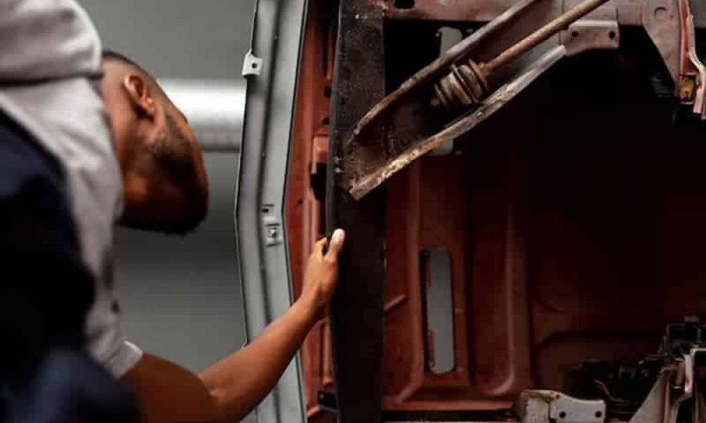 Why Dump Truck Frames Need Structural Welding Repair