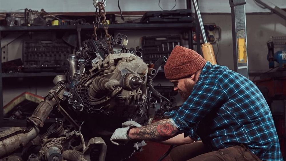 Common Services You Should Expect from a Semi Truck Repair Shop